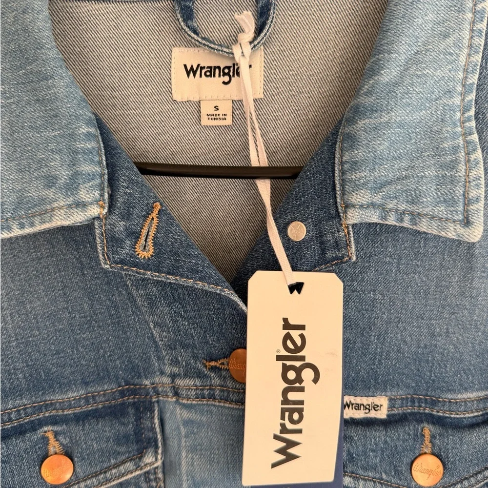 Wrangler Light Blue Denim Jacket - Picture 2 of 4